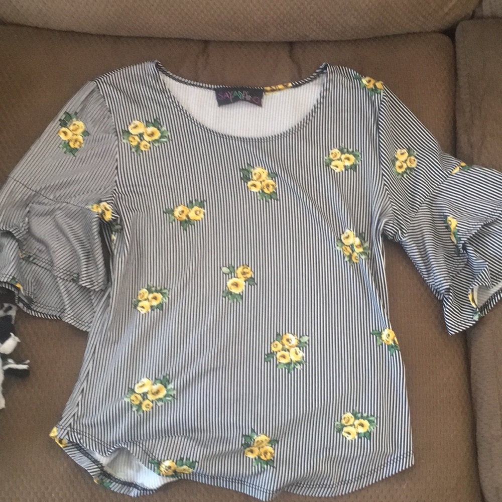 Elbow cut off blouse